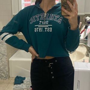 Athletics crop long sleeve